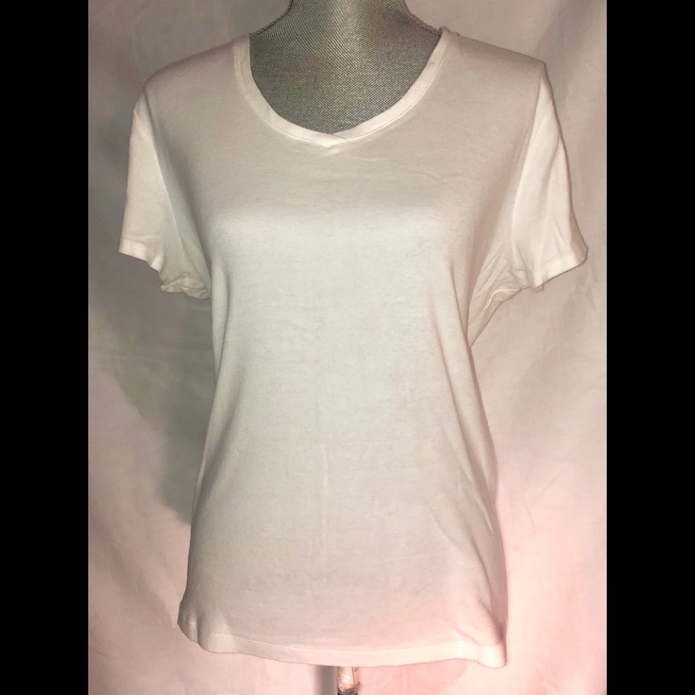 Croft & Barrow White V-neck Tee